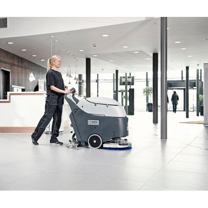 Nilfisk SC450 53 B Battery Operated Automatic Floor Scrubber Drier Complete With Batteries