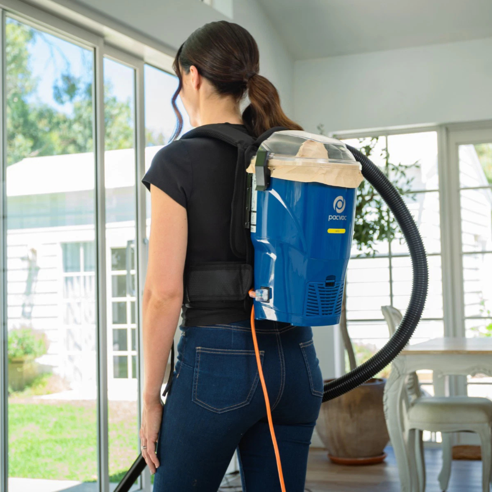 Hotel Housekeeping: Backpack Vacuum Workflows vs Canister Carts