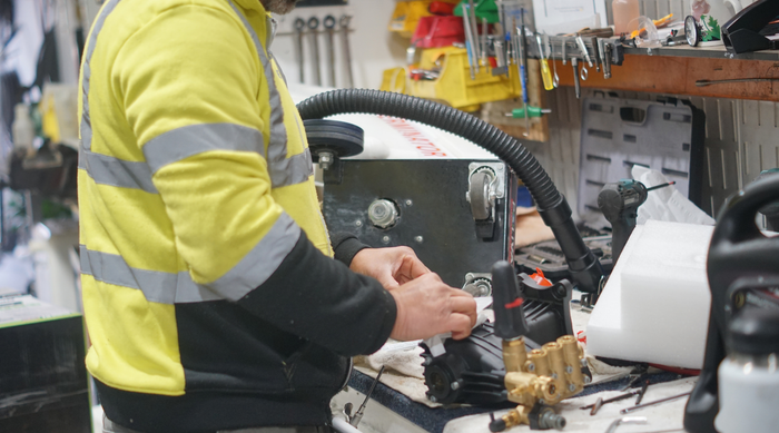 Chainsaw Repairs in Sydney: Servicing for Husqvarna, Echo, Makita, DeWalt and More