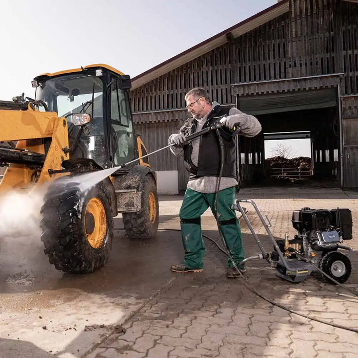 Karcher HD 7/20 G Classic Professional Petrol Pressure Washer 3626 psi 11.7 lpm (1.187-014.0)