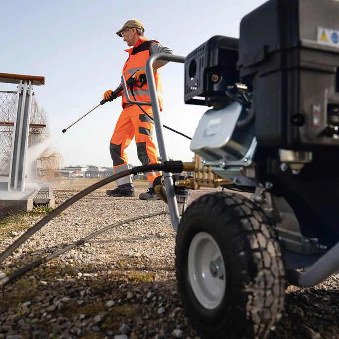 Karcher HD 7/20 G Classic Professional Petrol Pressure Washer 3626 psi 11.7 lpm (1.187-014.0)