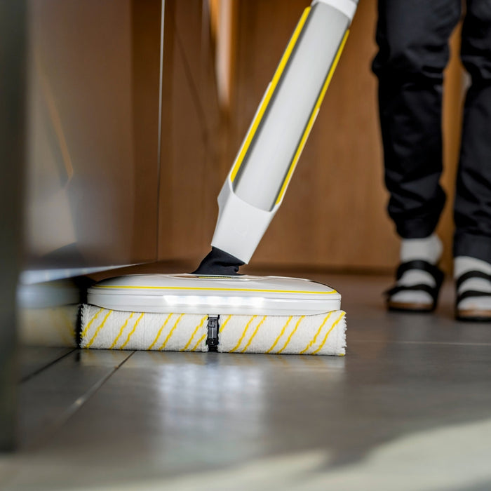 Karcher Hard floor cleaner FC 8 Smart Signature Line 1.055-714.0 Hygienic 2-tank Kärcher system for fresh and dirty water separation

