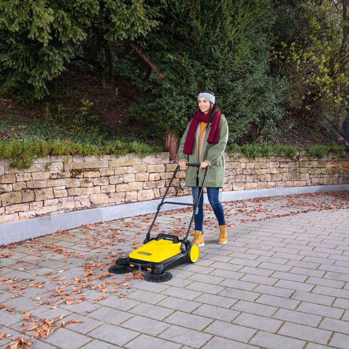 Karcher S4 Twin Outdoor Mechanical Push Sweeper 20L (1.766-360.0)