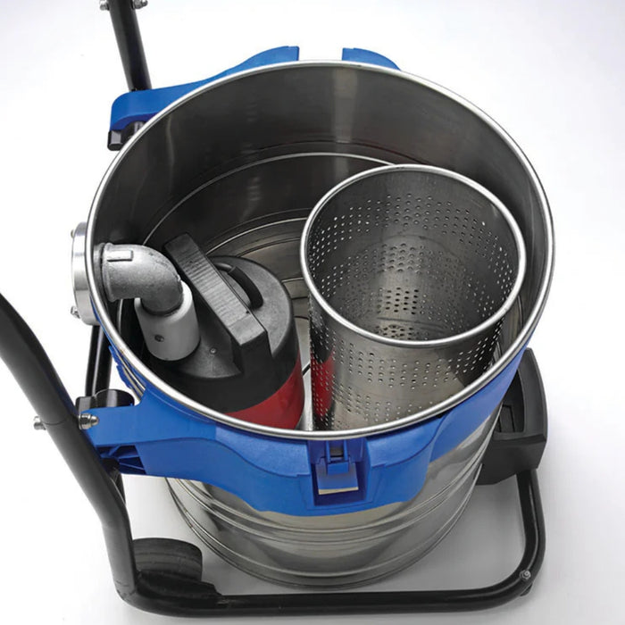 Nilfisk ATTIX 761-21XC wet and dry industrial vacuum cleaner built for continuous operation and reliable performance in workshops and production facilities