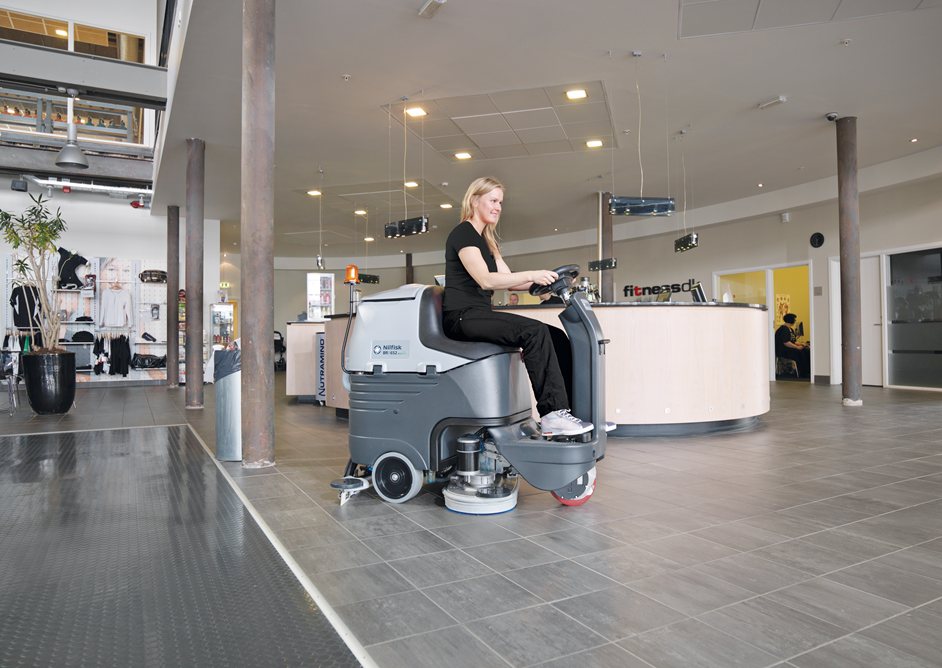Nilfisk BR752 Industrial Compact Ride On Scrubber Dryer